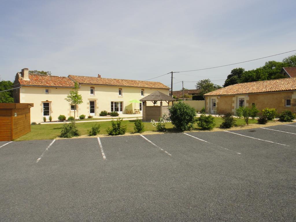Quincay Le Domaine Du Luthヴィラ エクステリア 写真